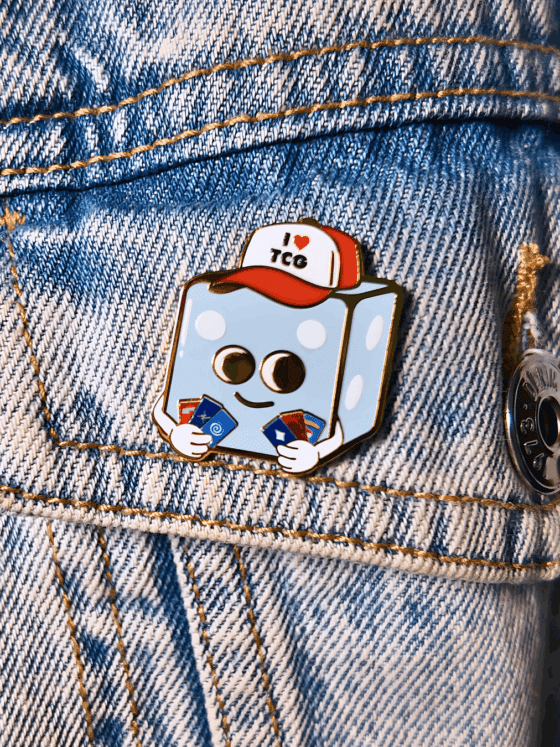 Pin's de Jeux de société Émaillé | I ❤️ TCG – Image 3