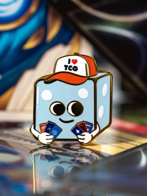 Pin's Émaillé | I ❤️ TCG
