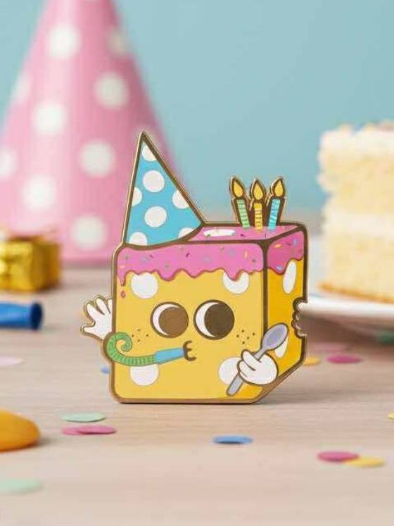 Pin's Émaillé | 🎂 Le Birth Dé